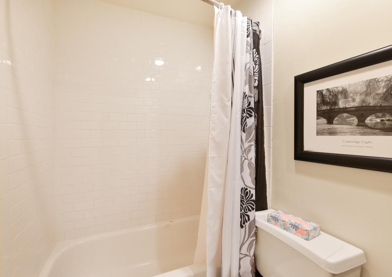Global Luxury Suites Boston Back Bay Room photo