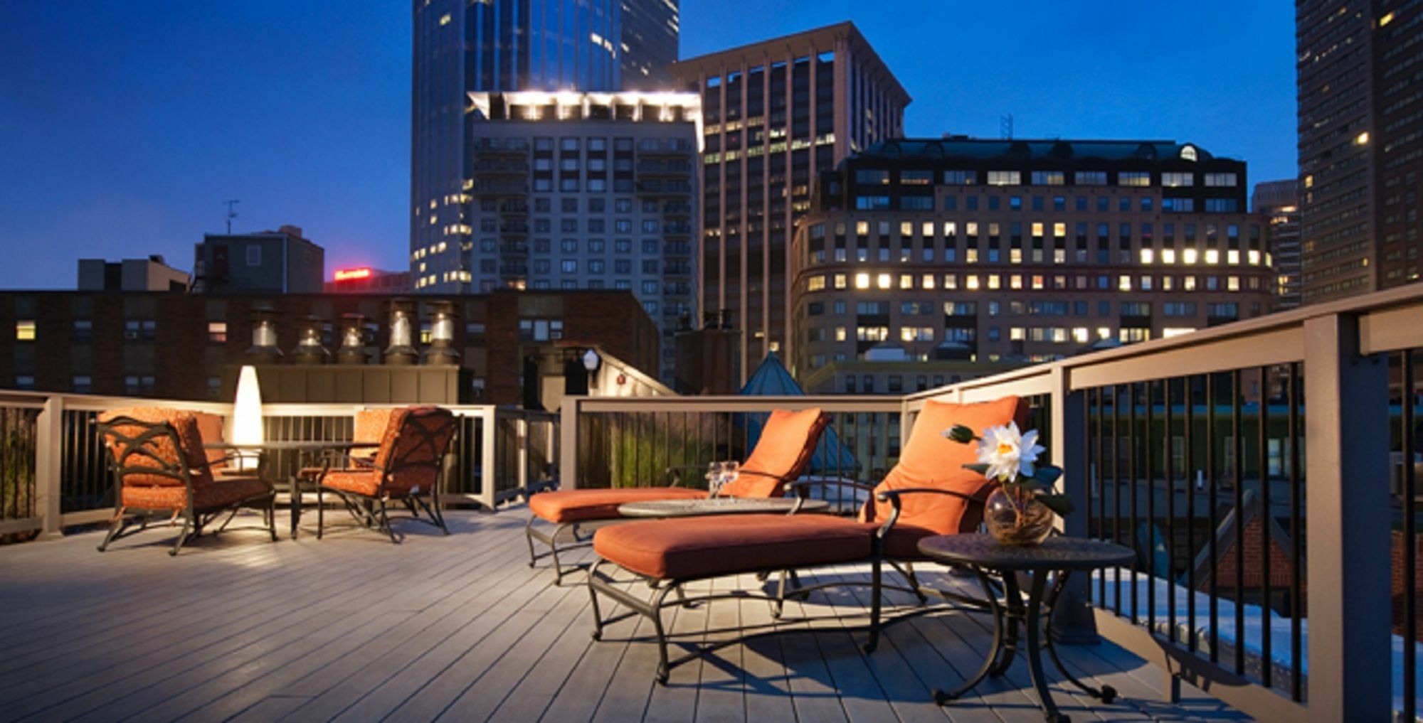Global Luxury Suites Boston Back Bay Exterior photo
